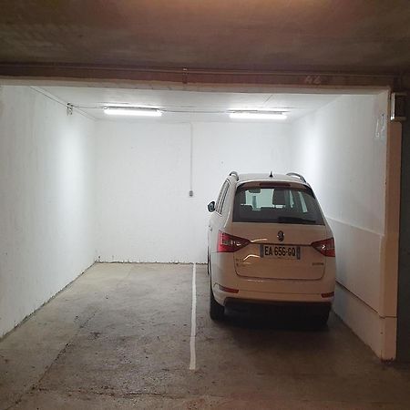 Classy Apartment In Nice With Pool And Private Parking Place Exterior foto
