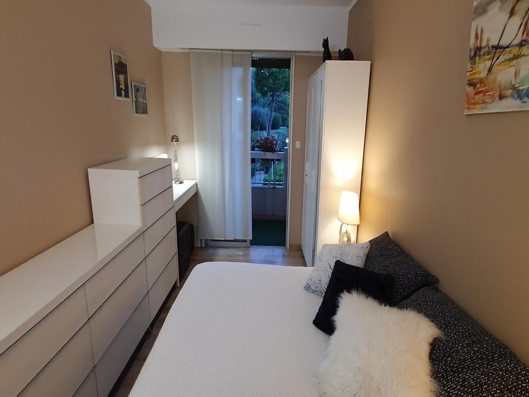 Classy Apartment In Nice With Pool And Private Parking Place Exterior foto